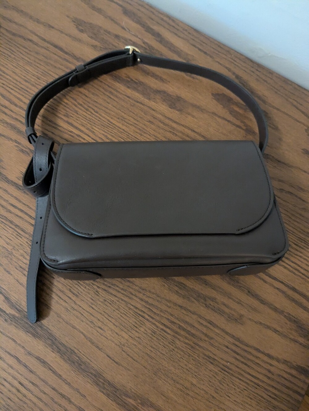 Cuyana Concertina in Brown
